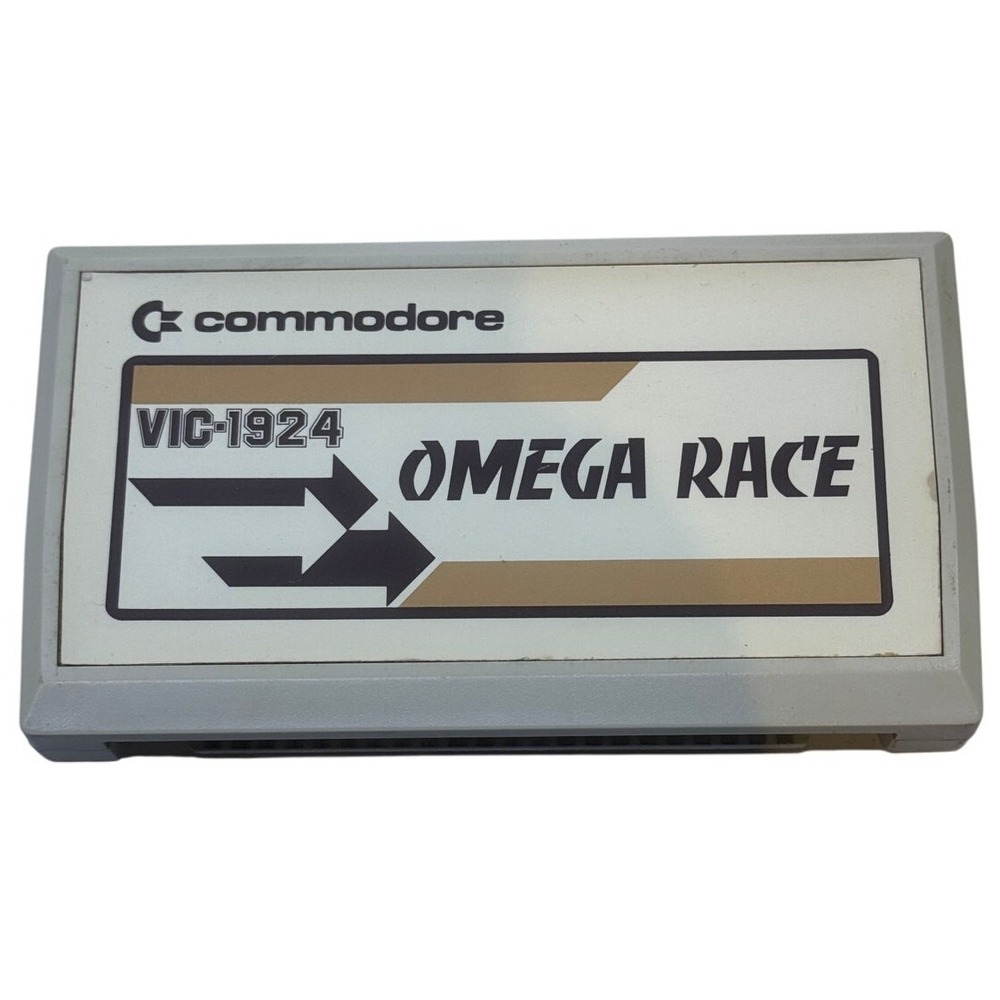 Commodore VIC-20‎ Omega Race VIC-1924 Game Cartridge